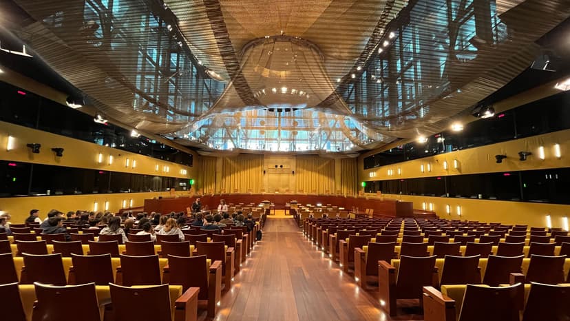 Foto: Große Kammer/Zentraler Sitzungssaal des Europäischen Gerichtshofs (Urs Verweyen)